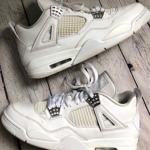 Jordan Pure Money 4's, 2017
